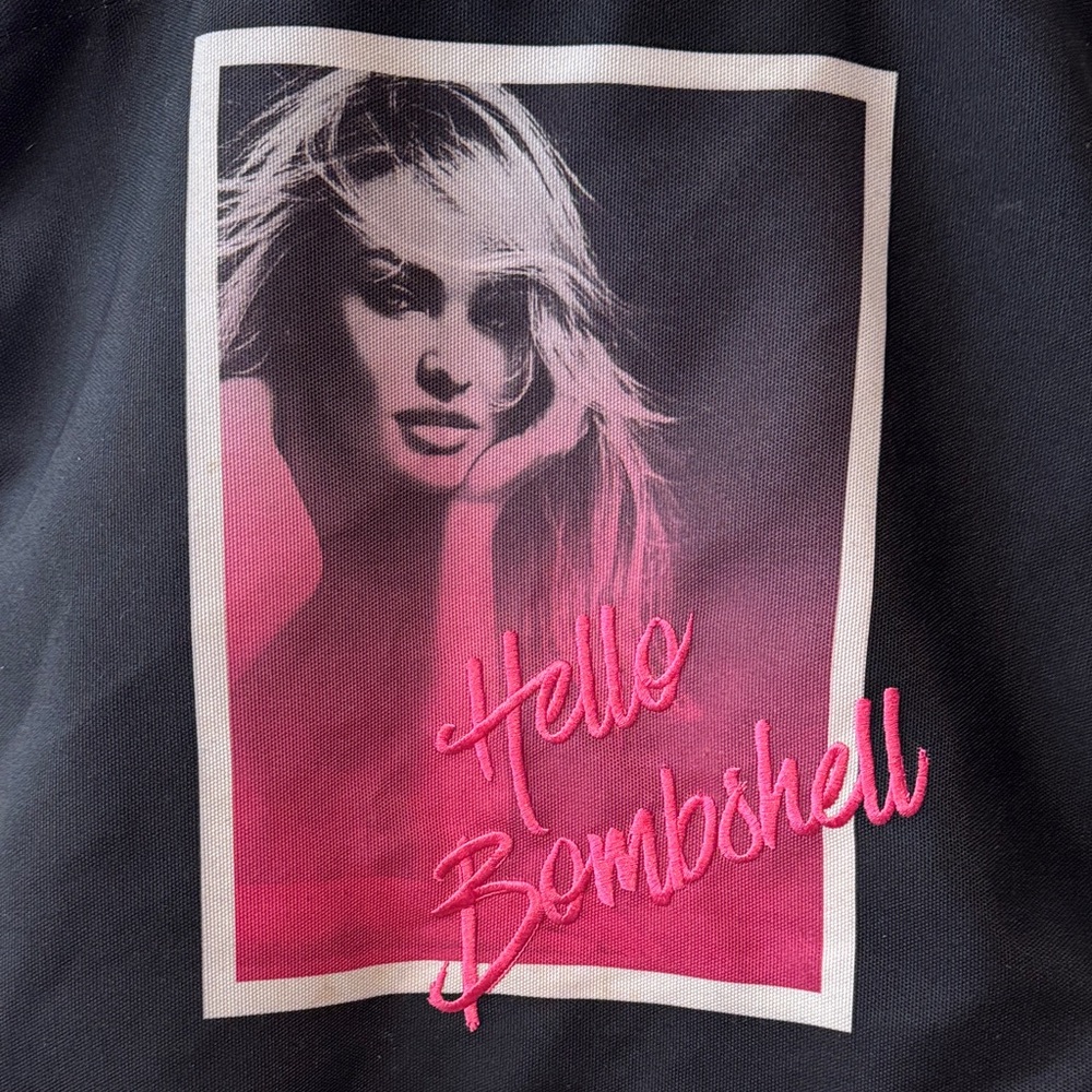 Victoria Secret Black and Pink Hello Graphic Tote Bag Like New - Picture 3 of 6